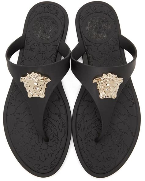 flip flop versace